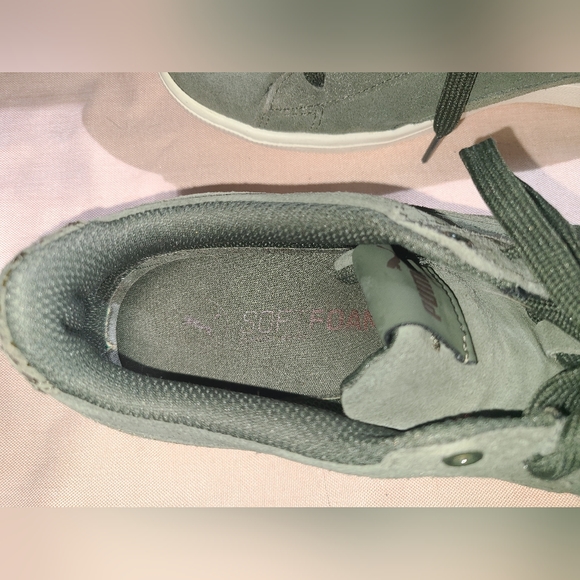 Puma women's Vikky green suede casual sneakers size  7 - Picture 10 of 12